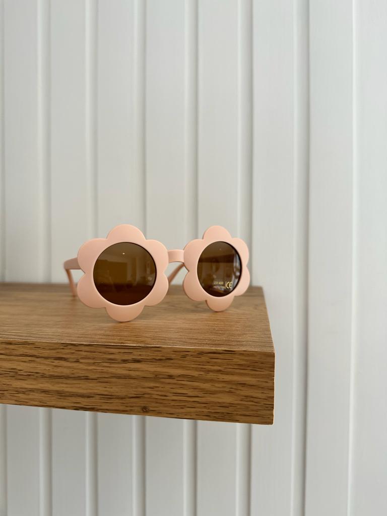 Peach floral matte sunglasses