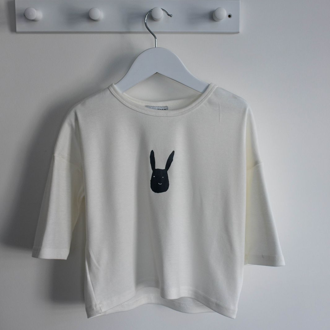 Rabbit tee (white)