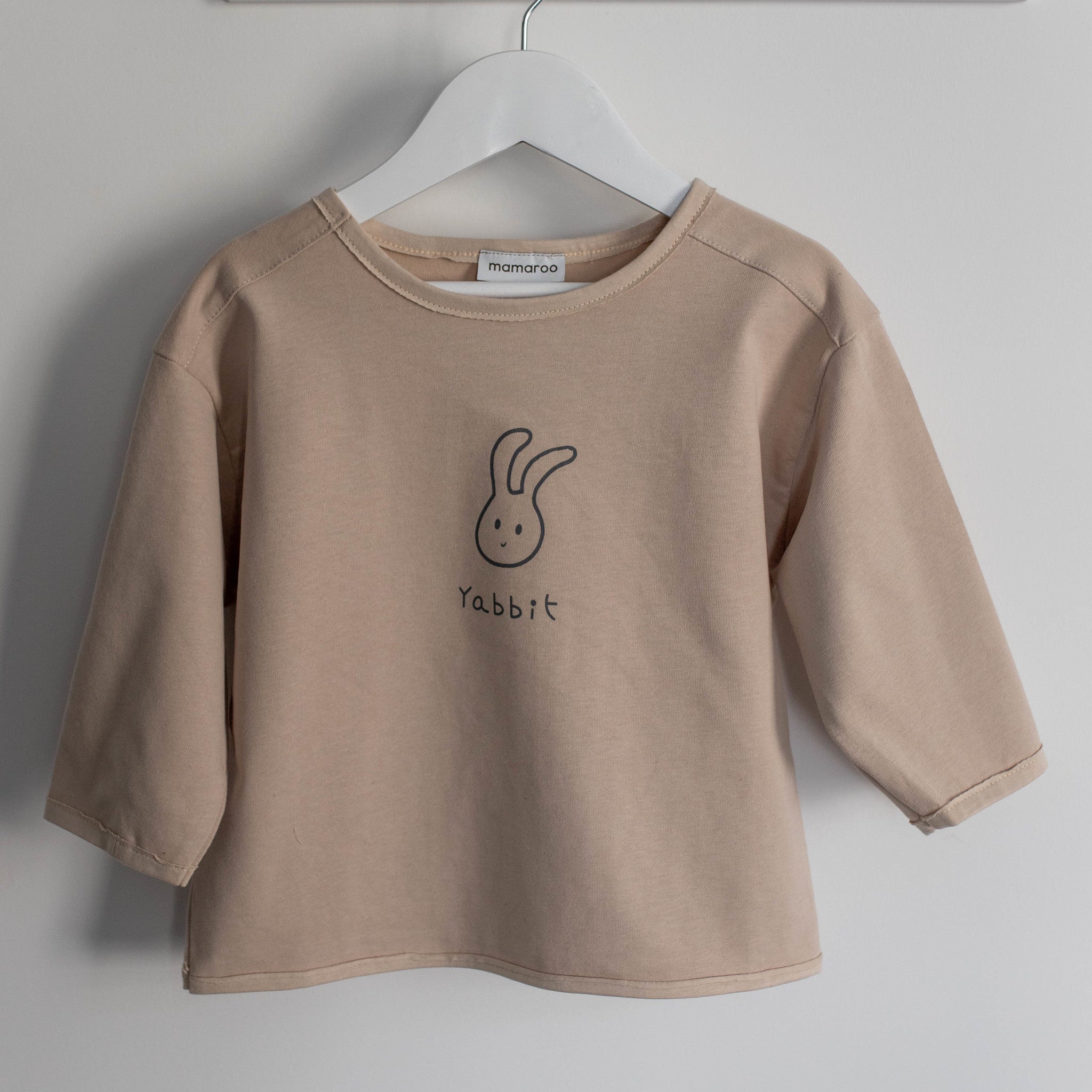 Rabbit tee long sleeve (beige)